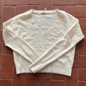 Free People 100% Cashmere Cream V-Neck Sweater Women’s Large